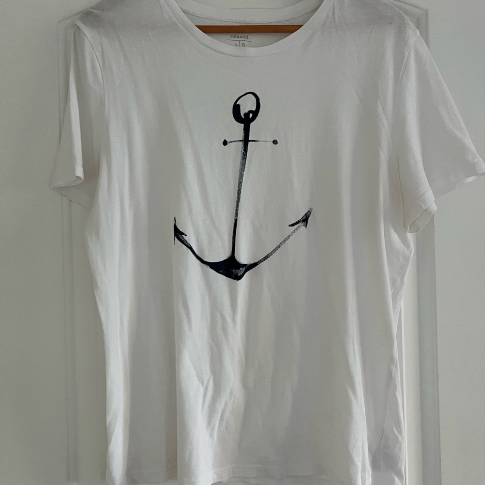 Old Navy White Tee with Black Anchor Design